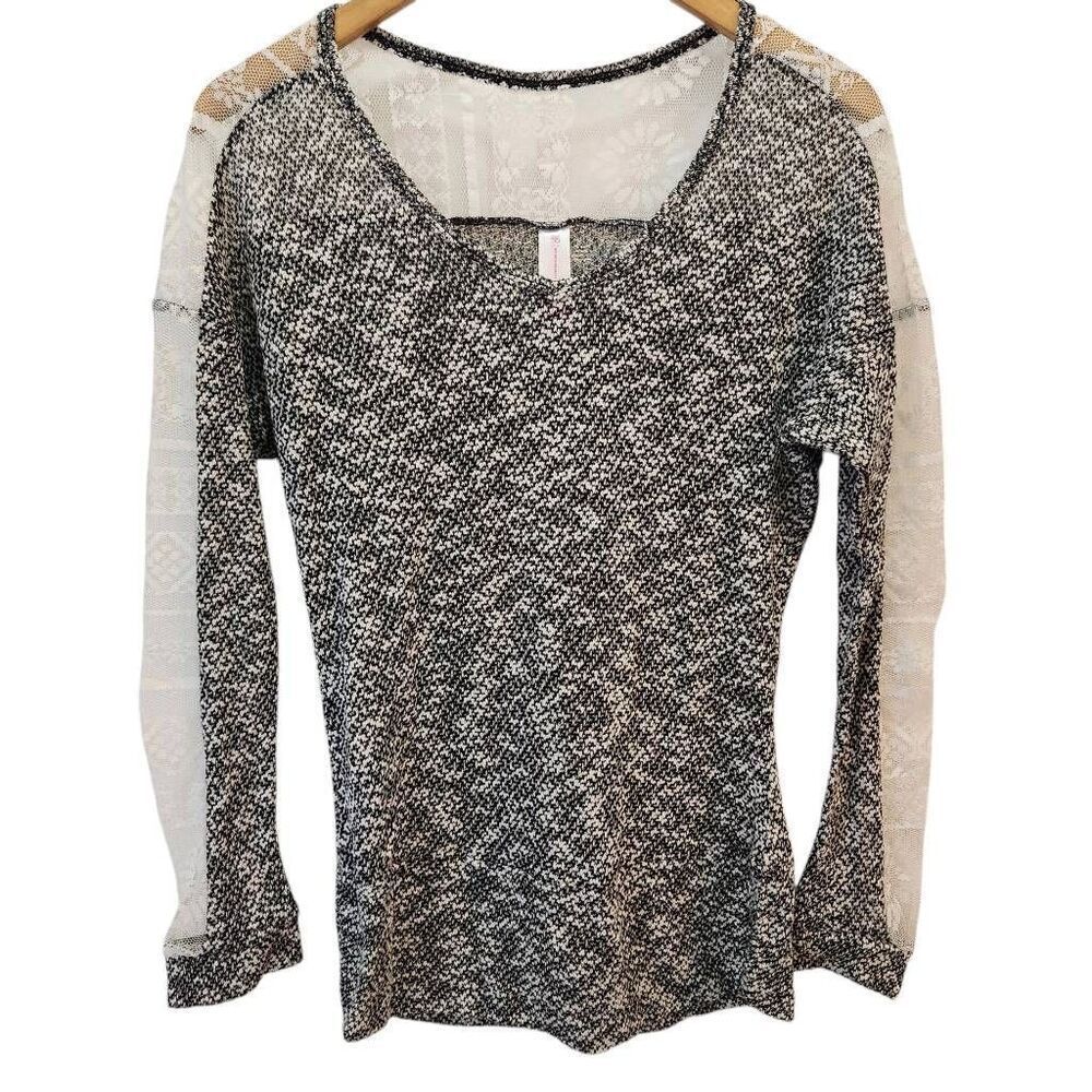 No Boundaries Y2K‎ heathered gray long sleeve top floral lace size medium